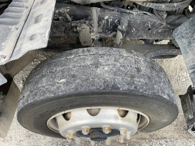 日野レンジャーダンプ増トン（6t・8t）[写真10]