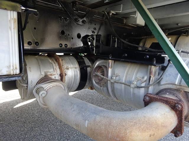 三菱ふそうファイターセルフローダー増トン（6t・8t）[写真14]