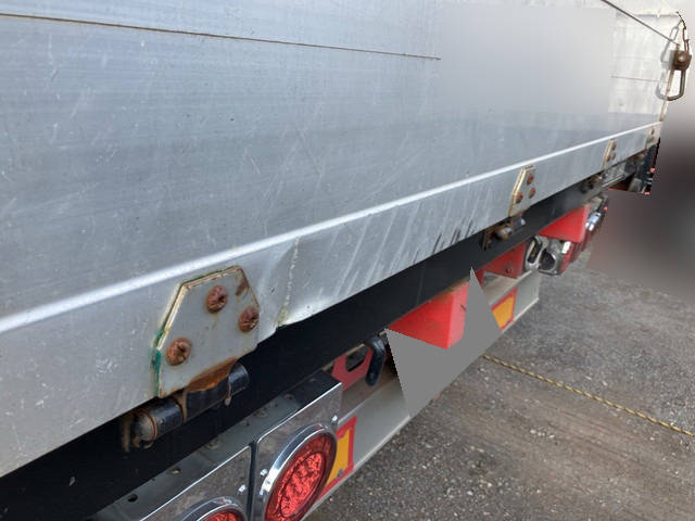 いすゞフォワードクレーン4段増トン（6t・8t）[写真10]