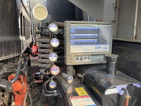 いすゞフォワードクレーン4段増トン（6t・8t）[写真15]