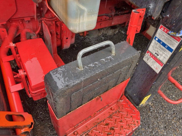 いすゞフォワードクレーン4段増トン（6t・8t）[写真22]