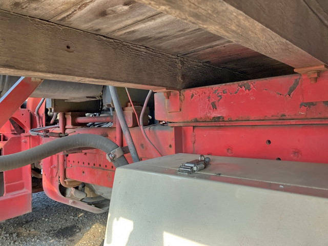 いすゞフォワードクレーン4段増トン（6t・8t）[写真24]