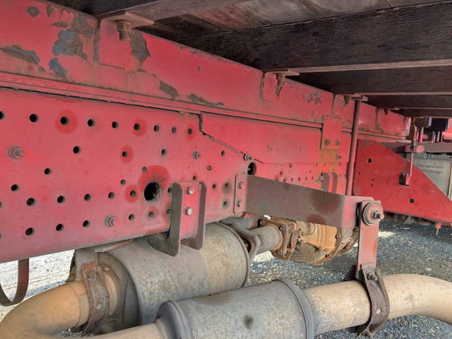 いすゞフォワードクレーン4段増トン（6t・8t）[写真25]