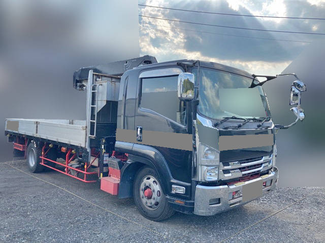 いすゞフォワードクレーン4段増トン（6t・8t）[写真03]