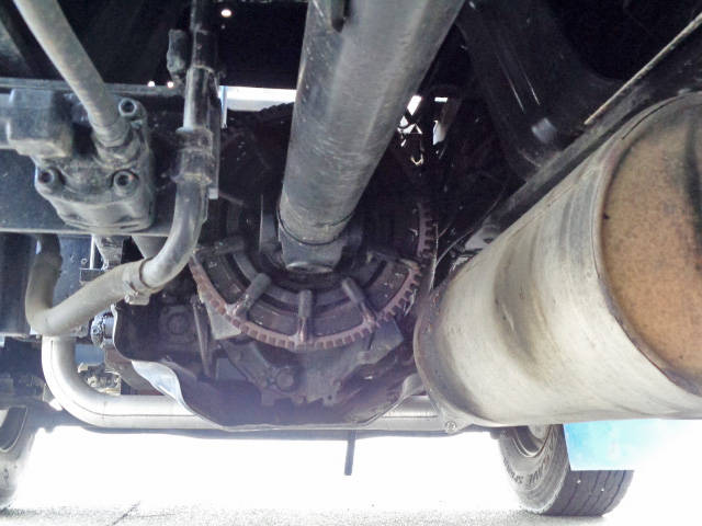 いすゞギガセルフローダー大型（10t）[写真21]