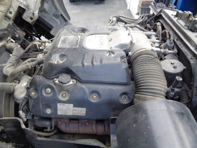 いすゞギガセルフローダー大型（10t）[写真22]