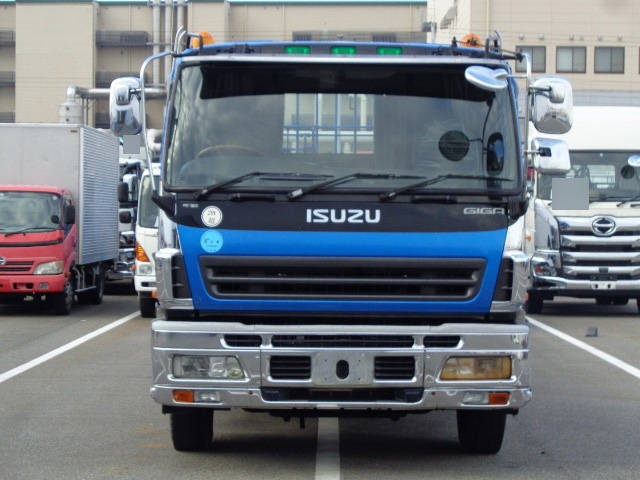 いすゞギガセルフローダー大型（10t）[写真05]