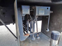 いすゞギガセルフローダー大型（10t）[写真09]