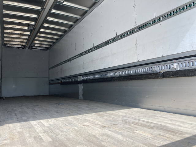 日野プロフィアアルミウイング大型（10t）[写真12]