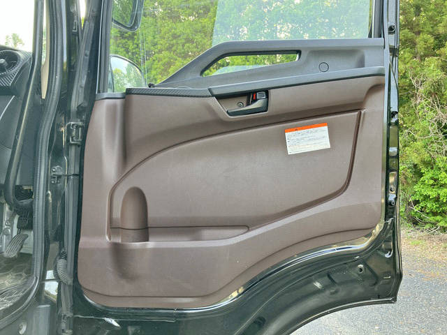 日野プロフィアアルミウイング大型（10t）[写真28]