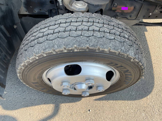 いすゞエルフ冷凍車（冷蔵車）小型（2t・3t）[写真20]