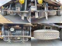 いすゞエルフ冷凍車（冷蔵車）小型（2t・3t）[写真22]