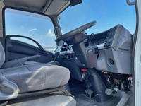 いすゞエルフ冷凍車（冷蔵車）小型（2t・3t）[写真31]