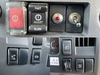 いすゞエルフ冷凍車（冷蔵車）小型（2t・3t）[写真37]