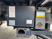 いすゞフォワードアルミウイング中型（4t）[写真18]