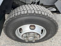 いすゞフォワードアルミウイング中型（4t）[写真20]