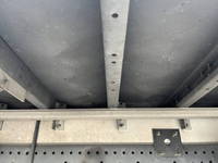 いすゞフォワードアルミウイング中型（4t）[写真23]