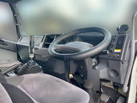 いすゞフォワードアルミウイング中型（4t）[写真29]