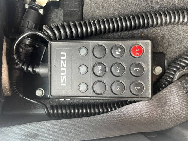 いすゞフォワードアルミウイング中型（4t）[写真35]