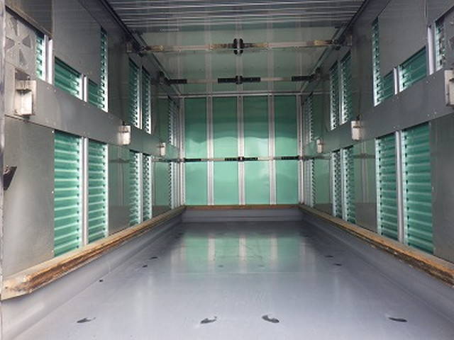 トヨタトヨエースアルミバン小型（2t・3t）[写真12]