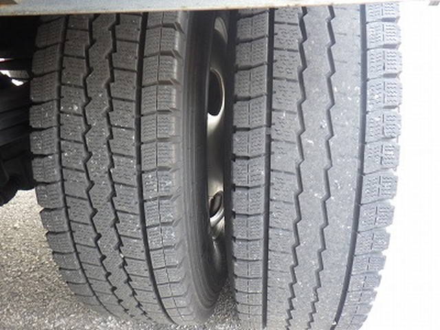 トヨタトヨエースアルミバン小型（2t・3t）[写真35]