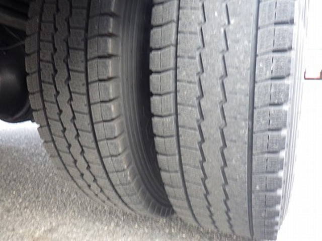 トヨタトヨエースアルミバン小型（2t・3t）[写真36]