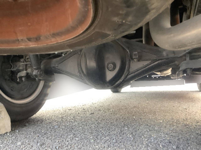 トヨタトヨエース平ボディ小型（2t・3t）[写真14]