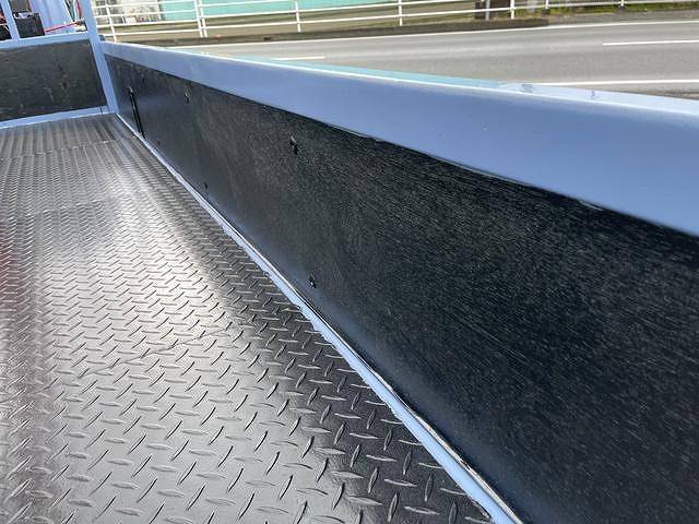 日産アトラスクレーン3段小型（2t・3t）[写真09]