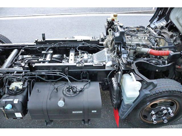 三菱ふそうキャンターダンプ小型（2t・3t）[写真20]