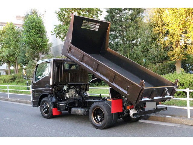 三菱ふそうキャンターダンプ小型（2t・3t）[写真06]