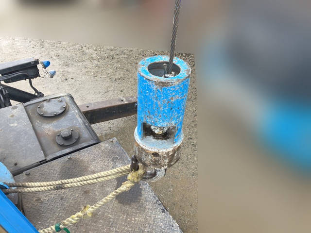 三菱ふそうファイタートラッククレーン中型（4t）[写真12]