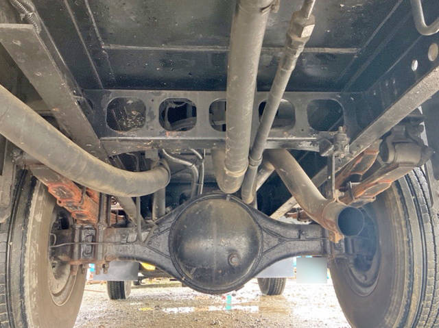 三菱ふそうファイタートラッククレーン中型（4t）[写真21]