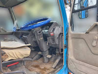 三菱ふそうファイタートラッククレーン中型（4t）[写真31]