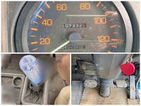 三菱ふそうファイタートラッククレーン中型（4t）[写真33]