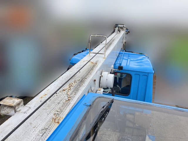 三菱ふそうファイタートラッククレーン中型（4t）[写真08]