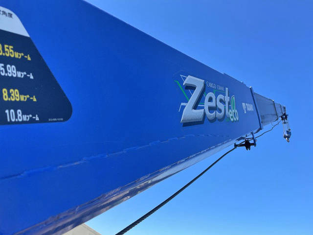 三菱ふそうスーパーグレートセルフクレーン4段大型（10t）[写真11]