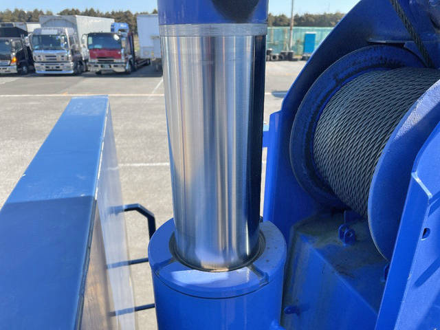 三菱ふそうスーパーグレートセルフクレーン4段大型（10t）[写真15]