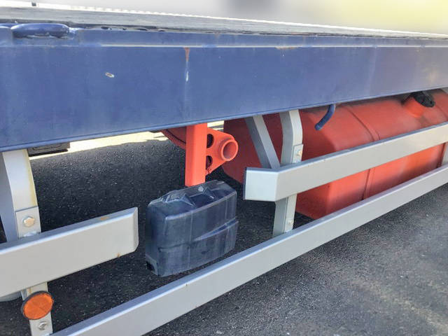 三菱ふそうスーパーグレートセルフクレーン4段大型（10t）[写真22]