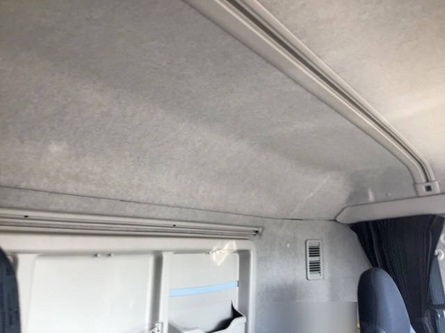 三菱ふそうスーパーグレートセルフクレーン4段大型（10t）[写真34]