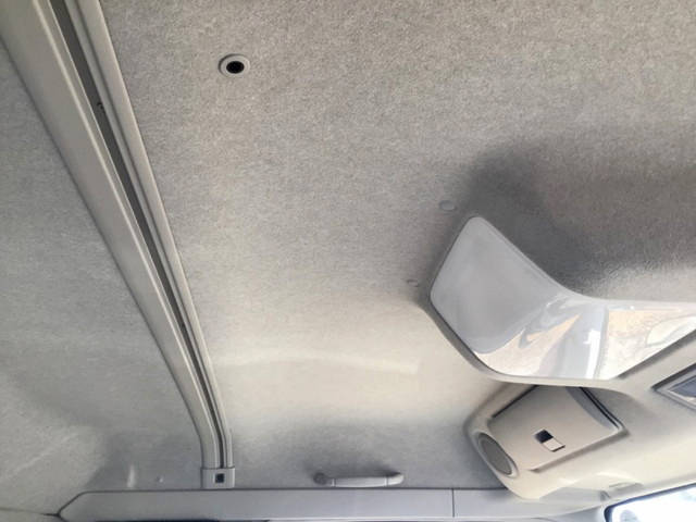 三菱ふそうスーパーグレートセルフクレーン4段大型（10t）[写真35]