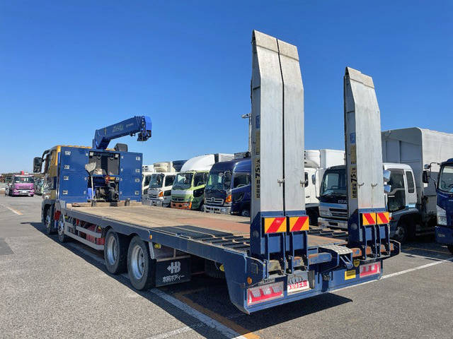 三菱ふそうスーパーグレートセルフクレーン4段大型（10t）[写真04]