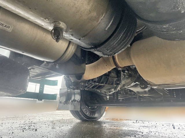 いすゞギガミキサー車（コンクリートミキサー）大型（10t）[写真20]