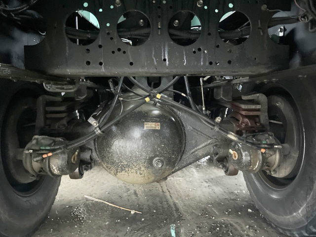 いすゞギガミキサー車（コンクリートミキサー）大型（10t）[写真18]