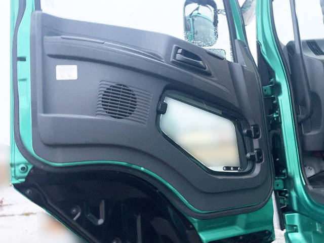 いすゞギガミキサー車（コンクリートミキサー）大型（10t）[写真26]