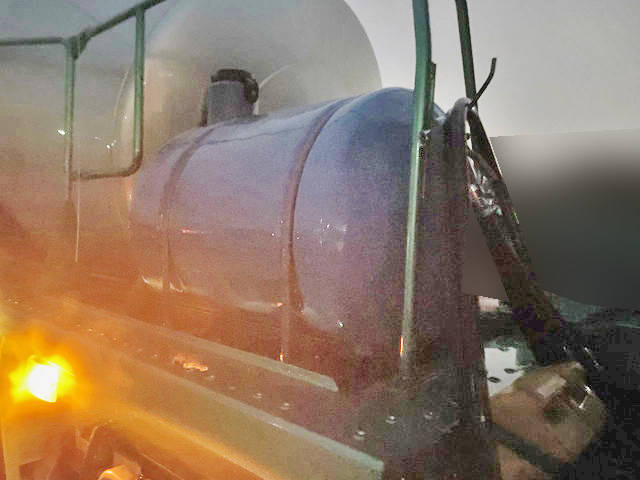 いすゞギガミキサー車（コンクリートミキサー）大型（10t）[写真12]