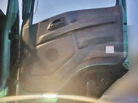 いすゞギガミキサー車（コンクリートミキサー）大型（10t）[写真24]