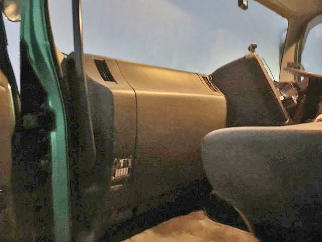 いすゞギガミキサー車（コンクリートミキサー）大型（10t）[写真27]