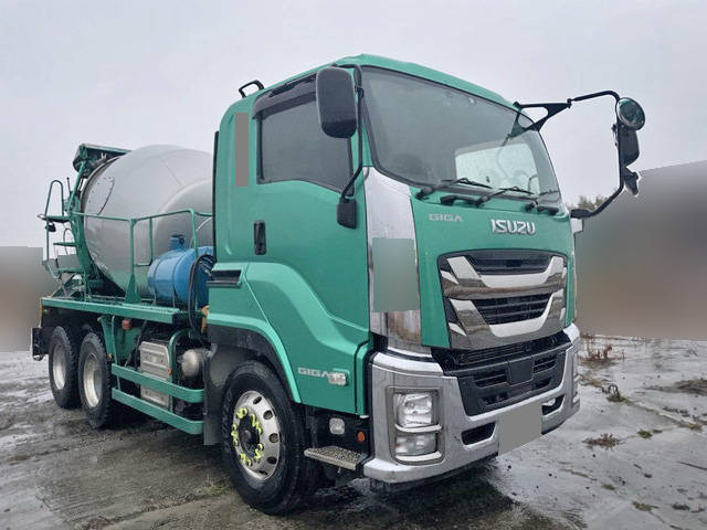 いすゞギガミキサー車（コンクリートミキサー）大型（10t）[写真03]