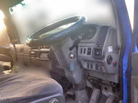 三菱ふそうファイタークレーン5段増トン（6t・8t）[写真23]