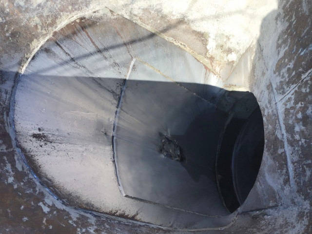 UDトラックスクオンミキサー車（コンクリートミキサー）大型（10t）[写真10]